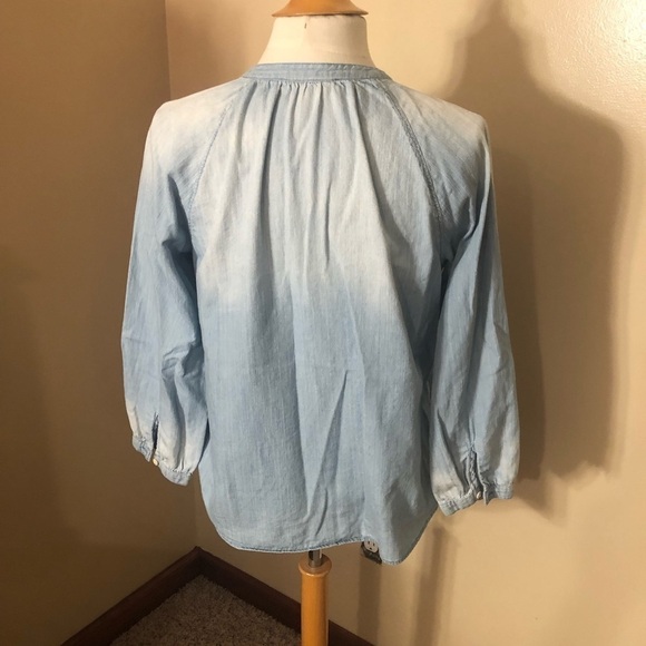 Abercrombie & Fitch Light Wash Denim Shirt Sz S - Picture 3 of 5